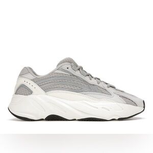 adidas Yeezy Boost 700 V2 Kids 3.5